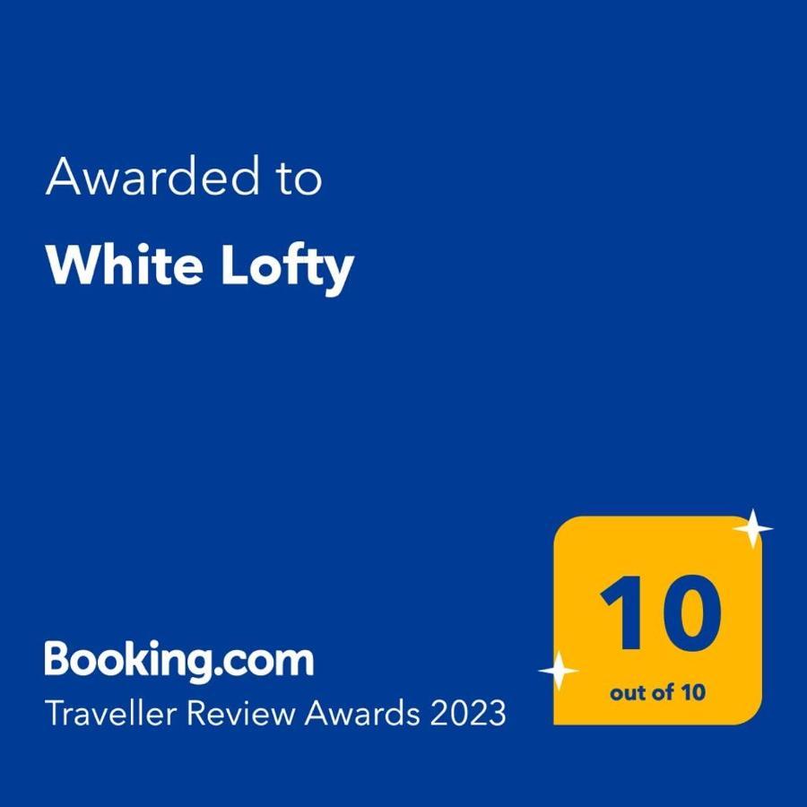 White Lofty Und White Studio Дюссельдорф Экстерьер фото